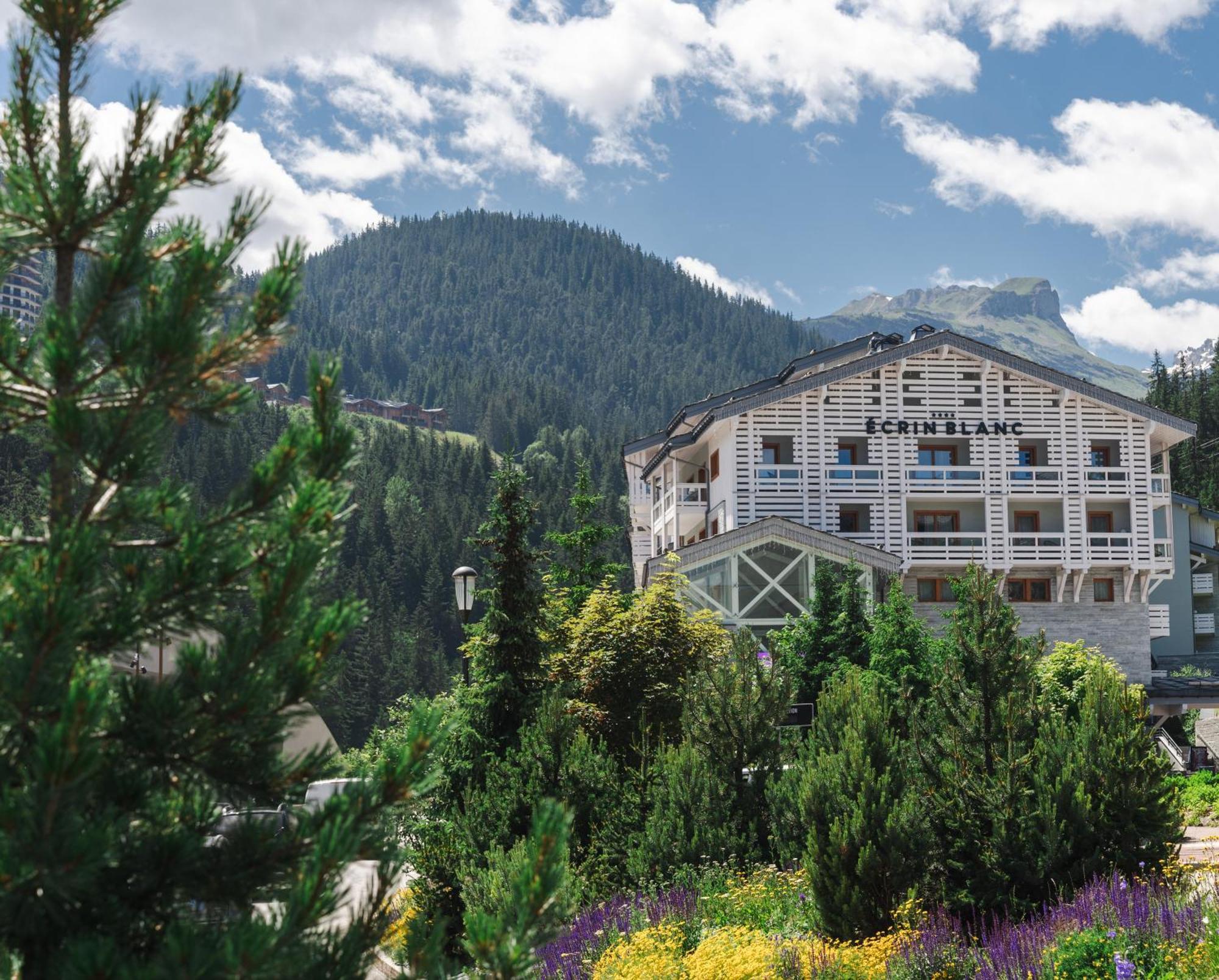 Ecrin Blanc Resort Courchevel - Aquapark Εξωτερικό φωτογραφία